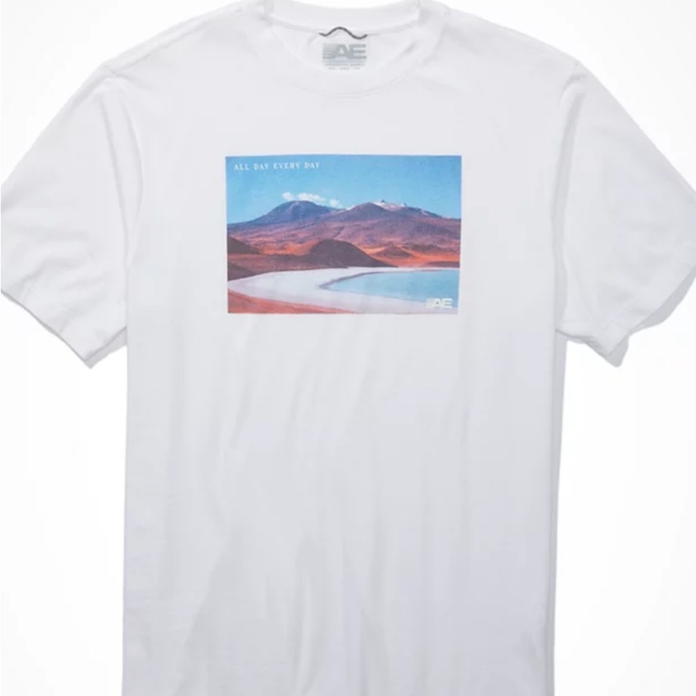 AE 24/7 Photoreal Graphic T-Shirt